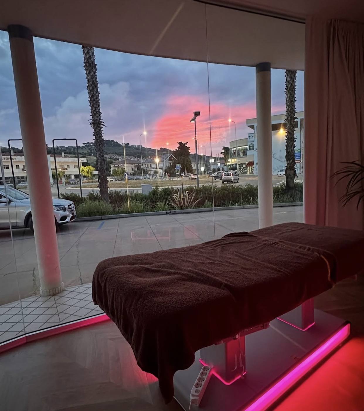 Cabina corpo al tramonto